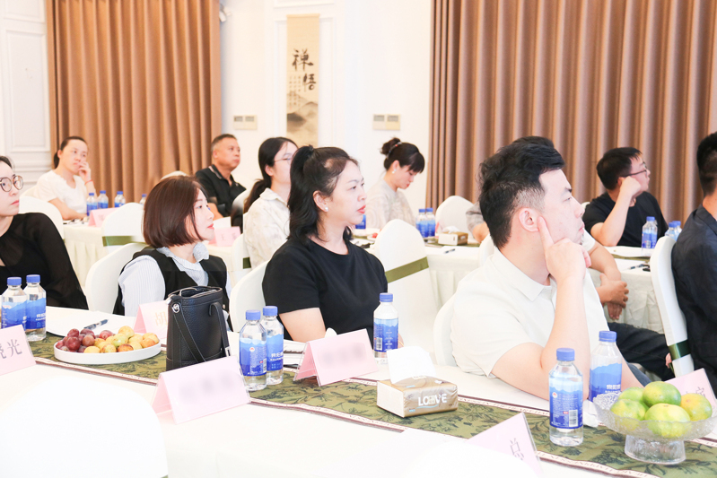 IMG_2433-opq3983897933